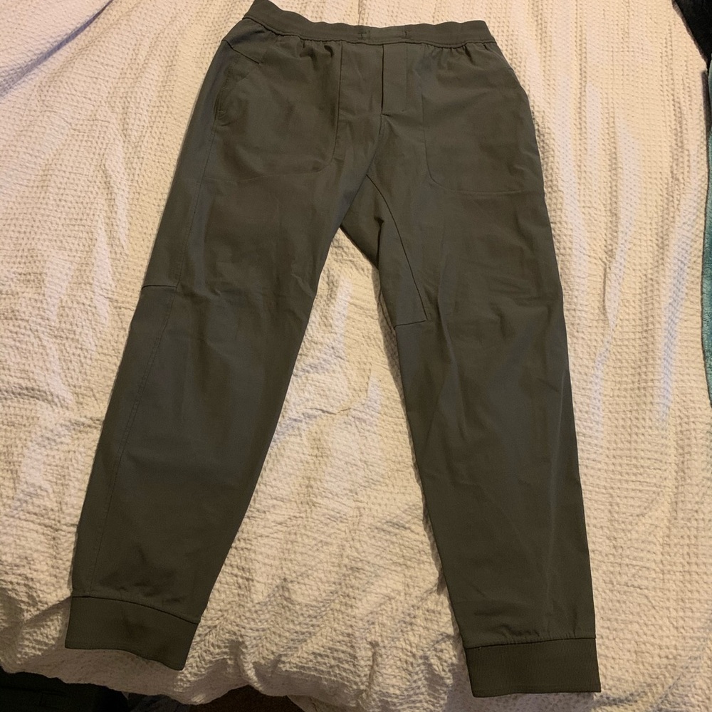Lululemon ABC Joggers Dark Olive Large